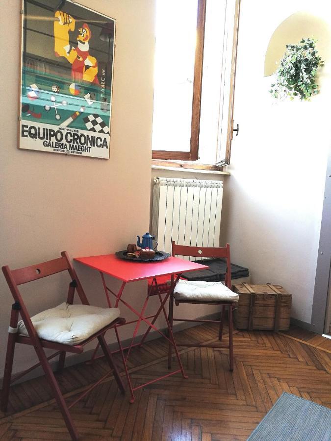 A casa nostra nel centro storico Appartamento Torino Esterno foto