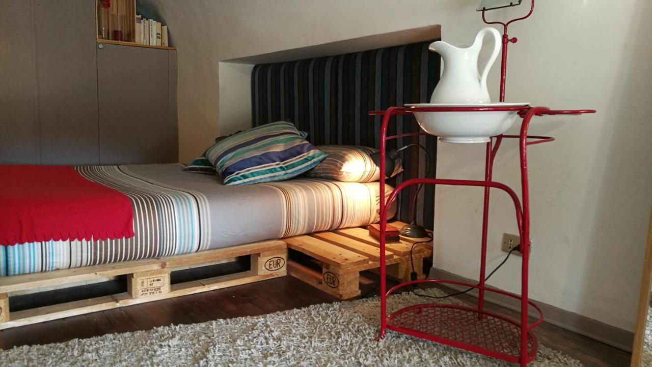 A casa nostra nel centro storico Appartamento Torino Esterno foto
